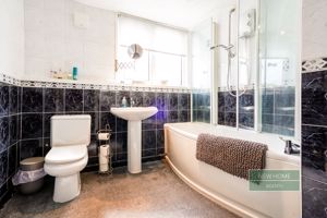 Photo 34- click for photo gallery